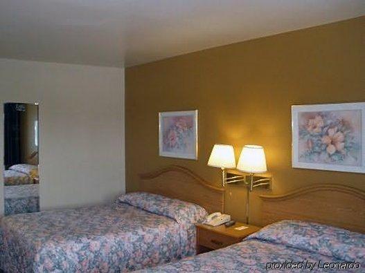 Gilroy Inn Экстерьер фото